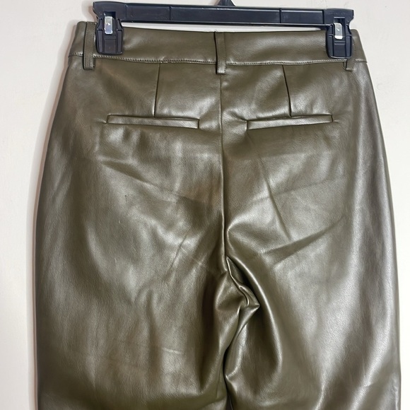 Avec Les Filles | Women’s Green Faux Leather Crop Kick Boot Pants Size 26 - Picture 6 of 8